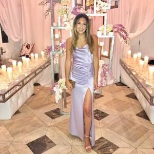 Meet your Posher, Dana